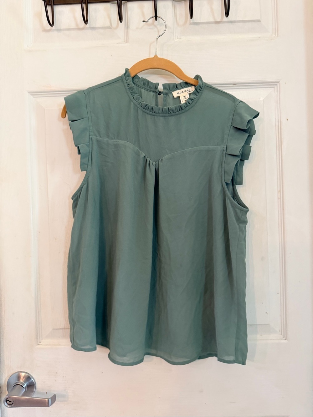 Monteau Seafoam Ruffle Cap Sleeve Blouse